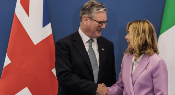 La sinistra inglese strizza l’occhio a Meloni ▷ Scalea: “La strategia è chiara, ricordate Minniti?”