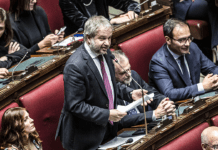 Altro rinvio alle multe dei non vaccinati ▷ Borghi: “Cancellarle? Ve lo rispiego: purtroppo siamo nell’UE”