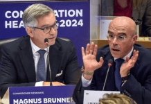 Jorge Buxadé stila in aula le “10 cose che pensano tutti gli europei” davanti al nuovo commissario UE