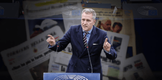 Eurodeputato fa i nomi dei giornali “finanziati segretamente dagli USA” ▷ Caos e proteste in aula