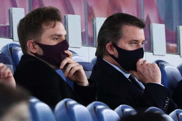 VIDEO, “Friedkin out!” | Roma-Fiorentina, dura contestazione sugli spalti