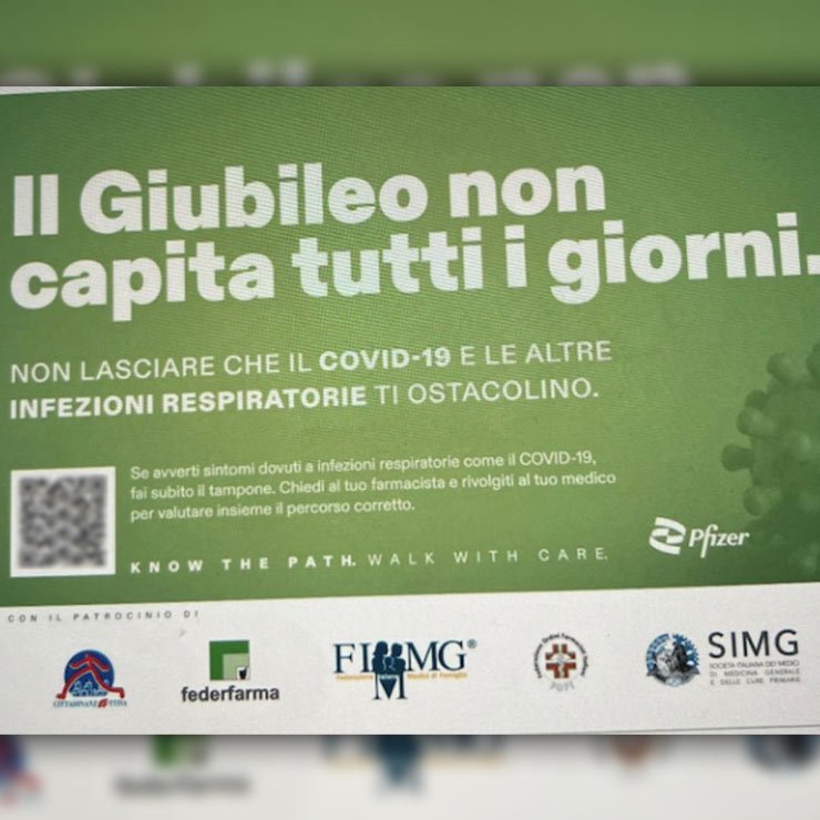 Pfizer avverte i pellegrini del rischio di contagio da Covid-19 in occasione del Giubileo.