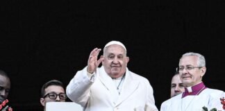 25/12/2024 Citta' del Vaticano. Balcone della Basilica di San Pietro, in occasione della festivita’ del Natale papa Francesco per la benedizione Urbi et Orbi