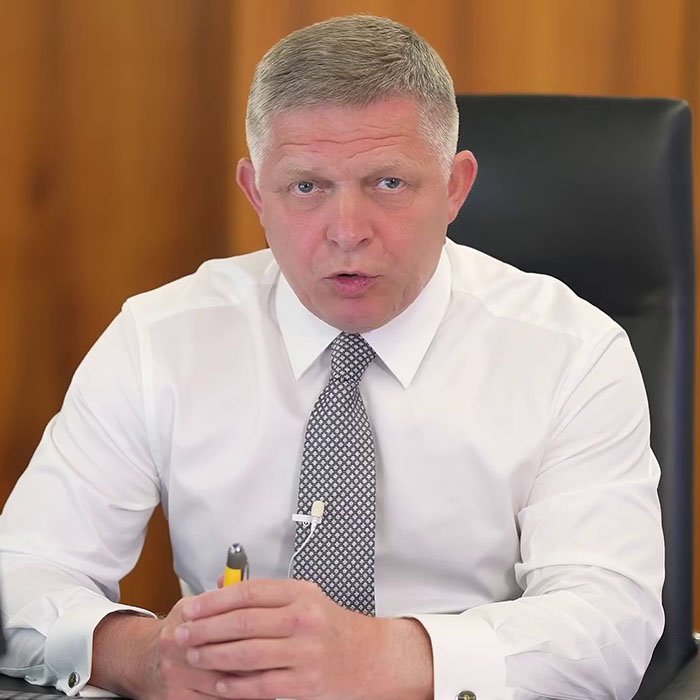 Il premier slovacco Robert Fico in un video pubblicato sui suoi canali social (22 aprile 2025) - Informazioni sui vaccini covid
