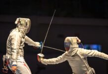 USA, schermitrice fa imbufalire le istanze woke: “Assurdo come il mainstream ha riportato la notizia”