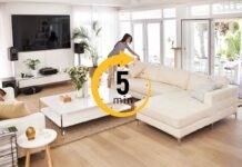 donna riordina casa e timer 5 minuti