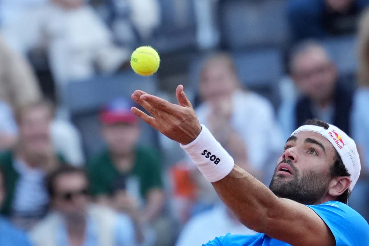 Berrettini al servizio
