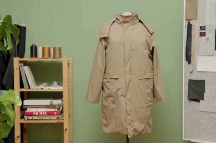 giubbotto flyon con tasche per oggetti e indumenti