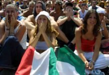 tifosi italiani in lacrime