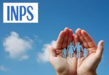 Avviso Inps, arriva un contributo straordinario per le famiglie: chi lo riceverà famiglia su palmo mano e logo inps