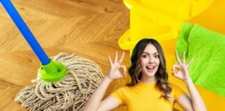 donna che fa ok e alle sue spalle mocio e secchio