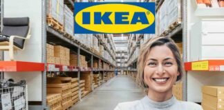 Tutti da Ikea, la protagonista indiscussa dell’estate è in offerta: risparmi quasi 40 euro donna felice, scaffali ikea, logo ikea