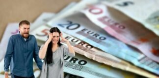 banconote euro genitori arrabbiati