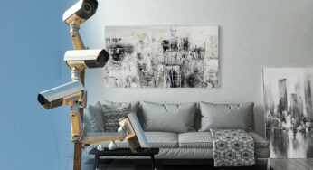 “Le telecamere vi sbirciano in casa? Ve lo diciamo da anni, ora è realtà”| Con Duranti e Pastorelli