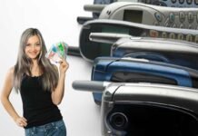 Possiedi ancora questo vecchio telefono? Oggi vale 8 mila euro: pazzesco! vecchi cellulari e donna con euro