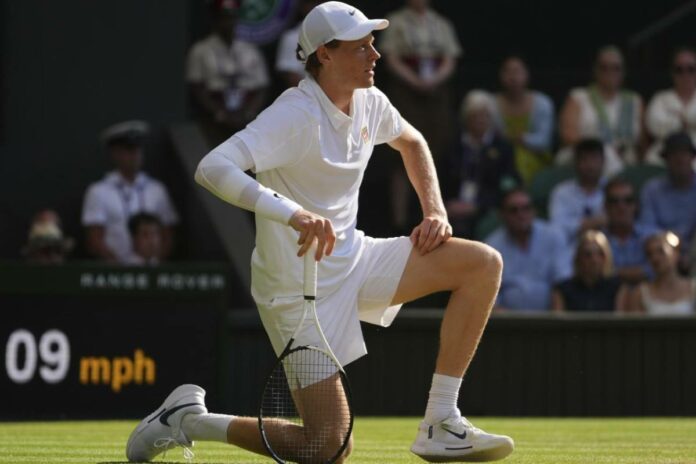 Jannik Sinner durante la finale di Wimbledon