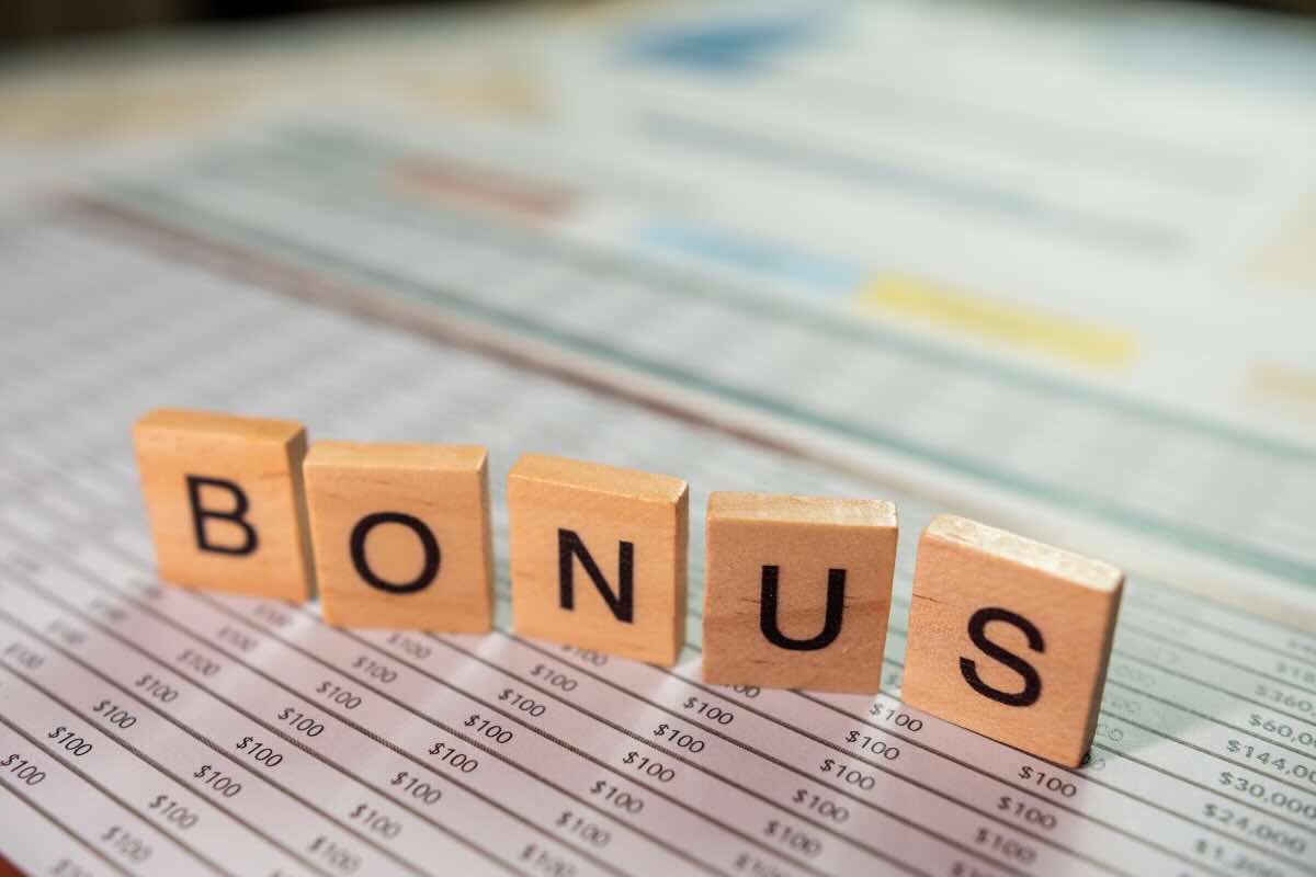 bonus con lettere legno