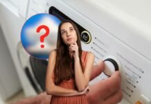 Devi aggiungerlo in lavatrice prima di fare la centrifuga e sentirai che profumo: l’ammorbidente ha le ore contate lavatrice, ingrediente misterioso e donna che pensa