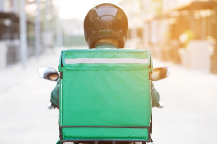 rider con carico verde 