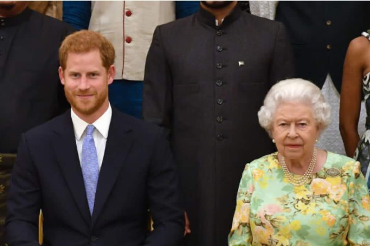harry e regina Elisabetta 