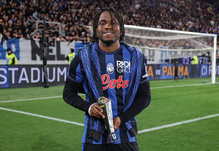 Ademola Lookman premiato come MVP