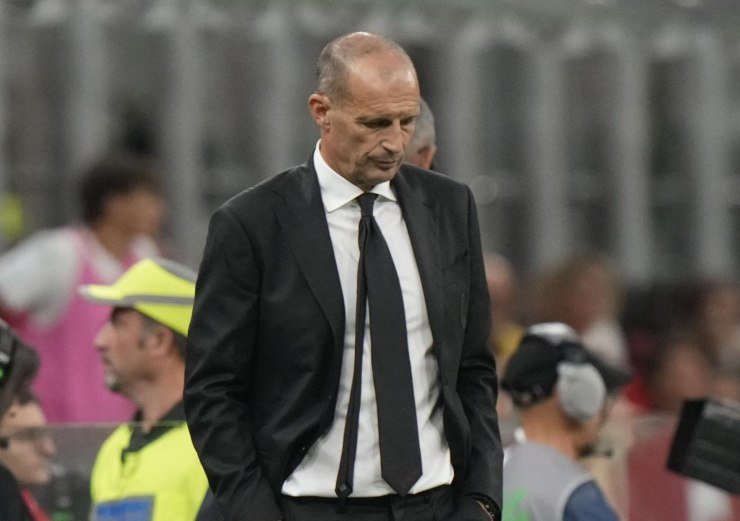 Lo sconforto di Massimiliano Allegri a San Siro