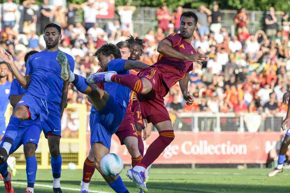 Zeki Celik salta su un corner