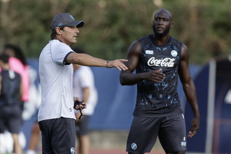 Conte e Lukaku durante un allenamento