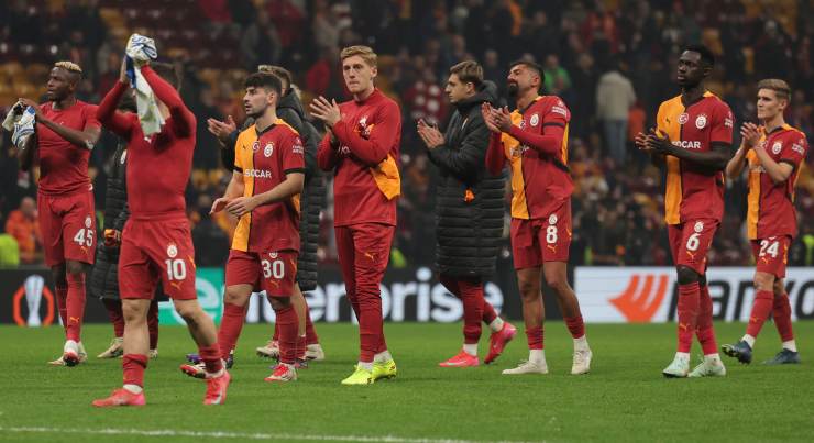 Giocatori del Galatasaray a fine partita