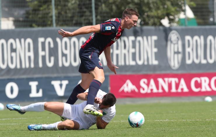 Lewis Ferguson durante un'amichevole