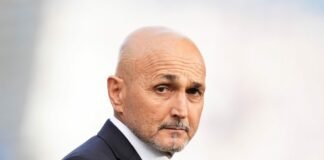 Luciano Spalletti accigliato
