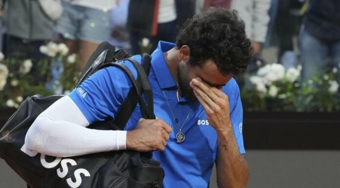 Matteo Berrettini in lacrime al Foro Italico