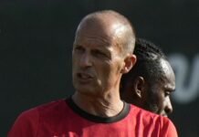 Milan, salta la firma sul più bello: Allegri inviperito Max Allegri indispettito