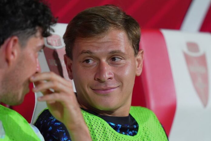 Nicolo Barella in panchina a Monza