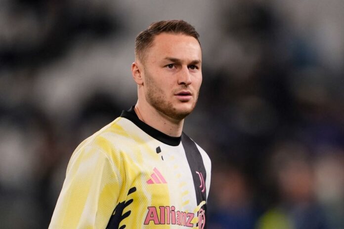 Koopmeiners, è ufficiale: scelta irrevocabile della Juve Teun Koopmeiners in una fase di riscaldamento