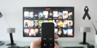 telecomando, tv e segno lutto