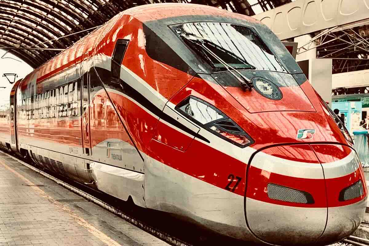 treno rosso