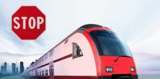 treno rosso e segnale stop