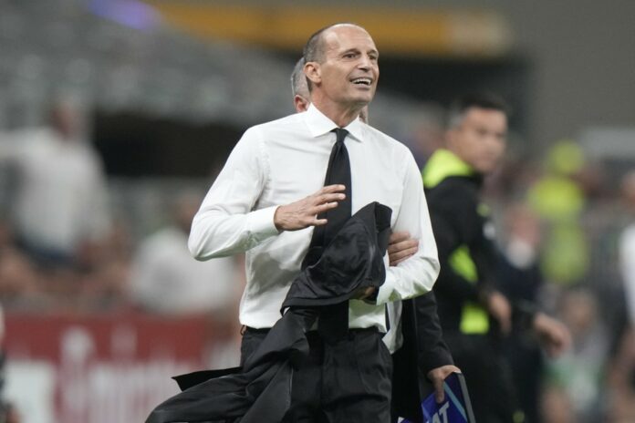 Un grande Milan schiaccia il Napoli e resiste in dieci: a San Siro finisce 2-1 Max Allegri protesta con l'arbitro in Milan-Bologna