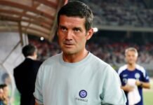 Esonero Chivu, la situazione è precipitata: si cambia subito Cristian Chivu preoccupato in panchina