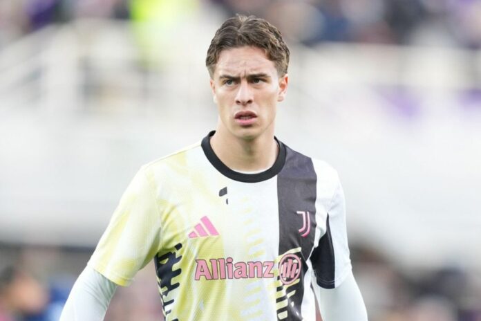 Kenan Yildiz in una fase di riscaldamento