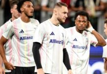 Pazienza finita, la Juve vende Koopmeiners per 34 milioni: la destinazione Teun Koopmeiners nella fase di riscaldamento pre-Dortmund