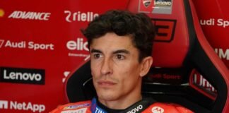 Marc Marquez nel box Ducati
