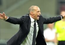 Sorpresa Milan, Allegri fa infuriare i tifosi: va fuori! Max Allegri infuriato durante una partita