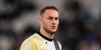 Teun Koopmeiners in una fase di riscaldamento pre-match