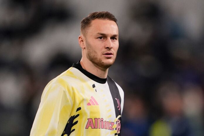 Ufficiale Koopmeiners, la pazienza è finita: “Via a gennaio” Teun Koopmeiners in una fase di riscaldamento pre-match