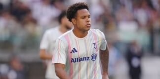 Weston McKennie in divisa d'allenamento