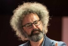 simone cristicchi primo piano