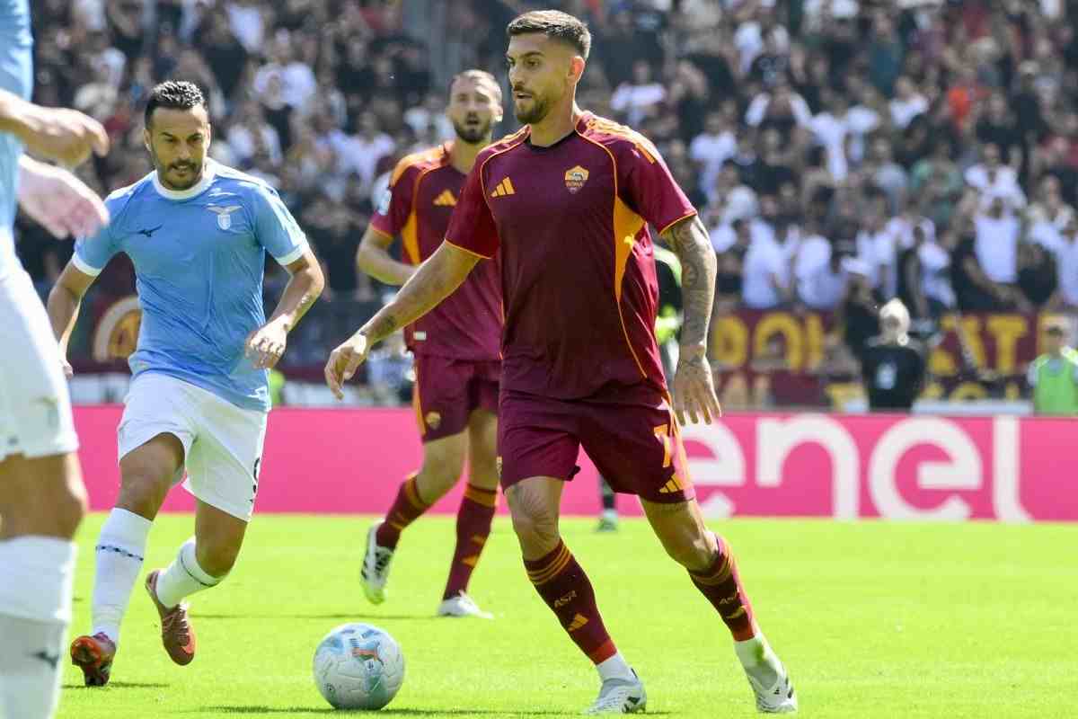 Lorenzo Pellegrini in azione al derby