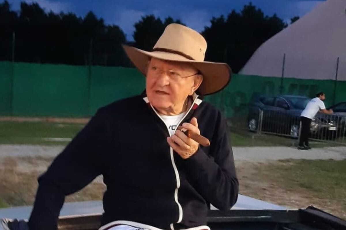 massimo boldi cappello 